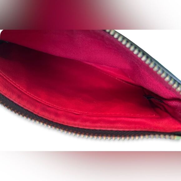 *SOLD**Dooney &  Bourke Navy Blue and Cream Small Wristlet - Picture 4 of 4